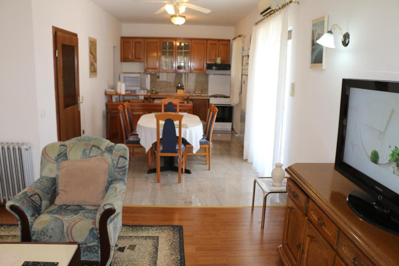 Apartment Grgas-Tucilo Zablaće Εξωτερικό φωτογραφία