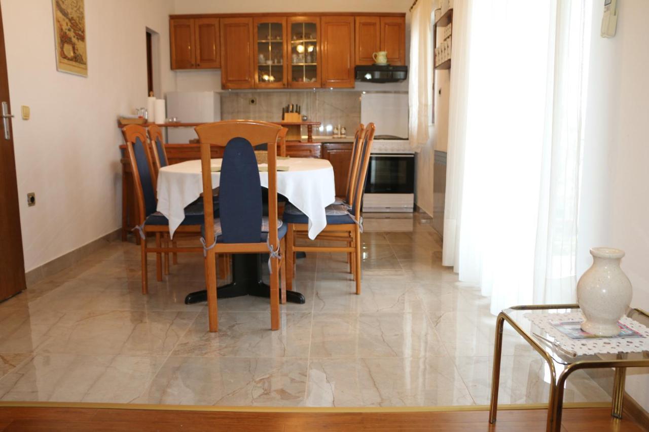 Apartment Grgas-Tucilo Zablaće Εξωτερικό φωτογραφία