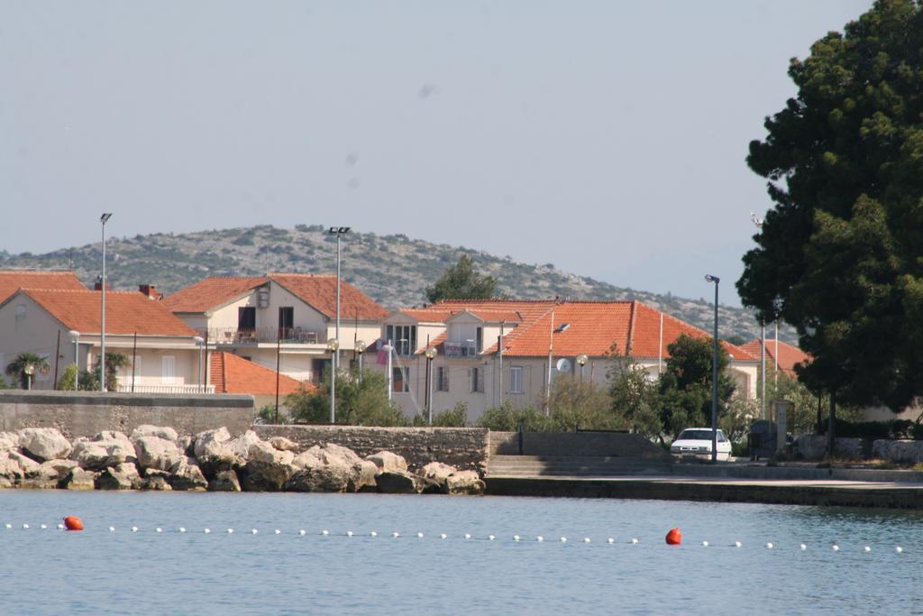 Apartment Grgas-Tucilo Zablaće Εξωτερικό φωτογραφία