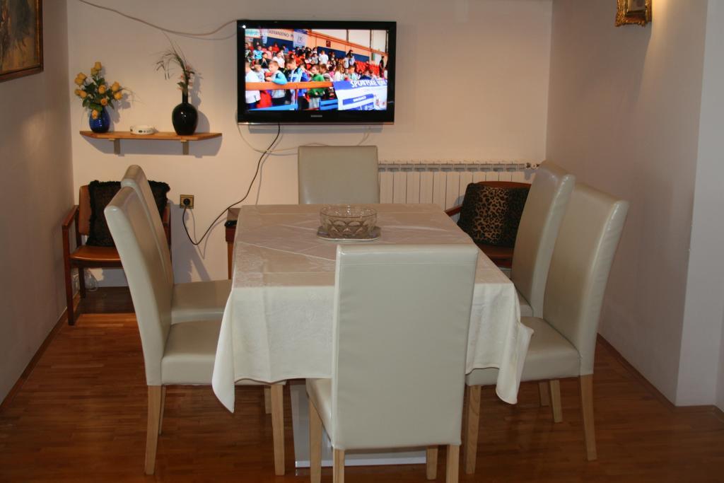 Apartment Grgas-Tucilo Zablaće Εξωτερικό φωτογραφία